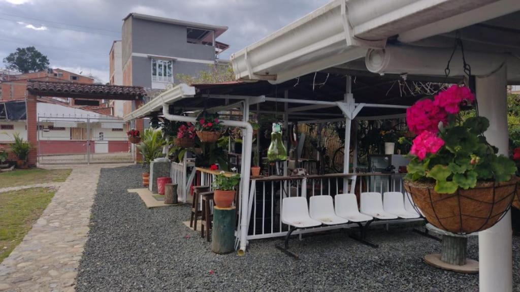 Hotel Selva Verde ซาเลนโต ภายนอก รูปภาพ