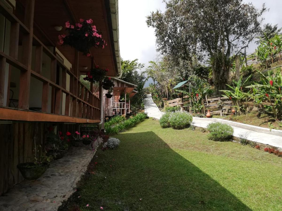 Hotel Selva Verde ซาเลนโต ภายนอก รูปภาพ